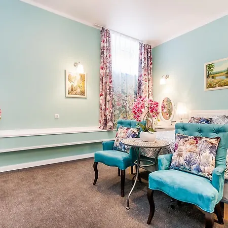 Auberge de jeunesse Come To *